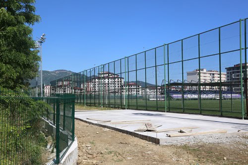 SPOR TOTO ALTINORDU SPOR KOMPLEKSİ ÇEVRE DÜZENLEMESİ  DEVAM EDİYOR