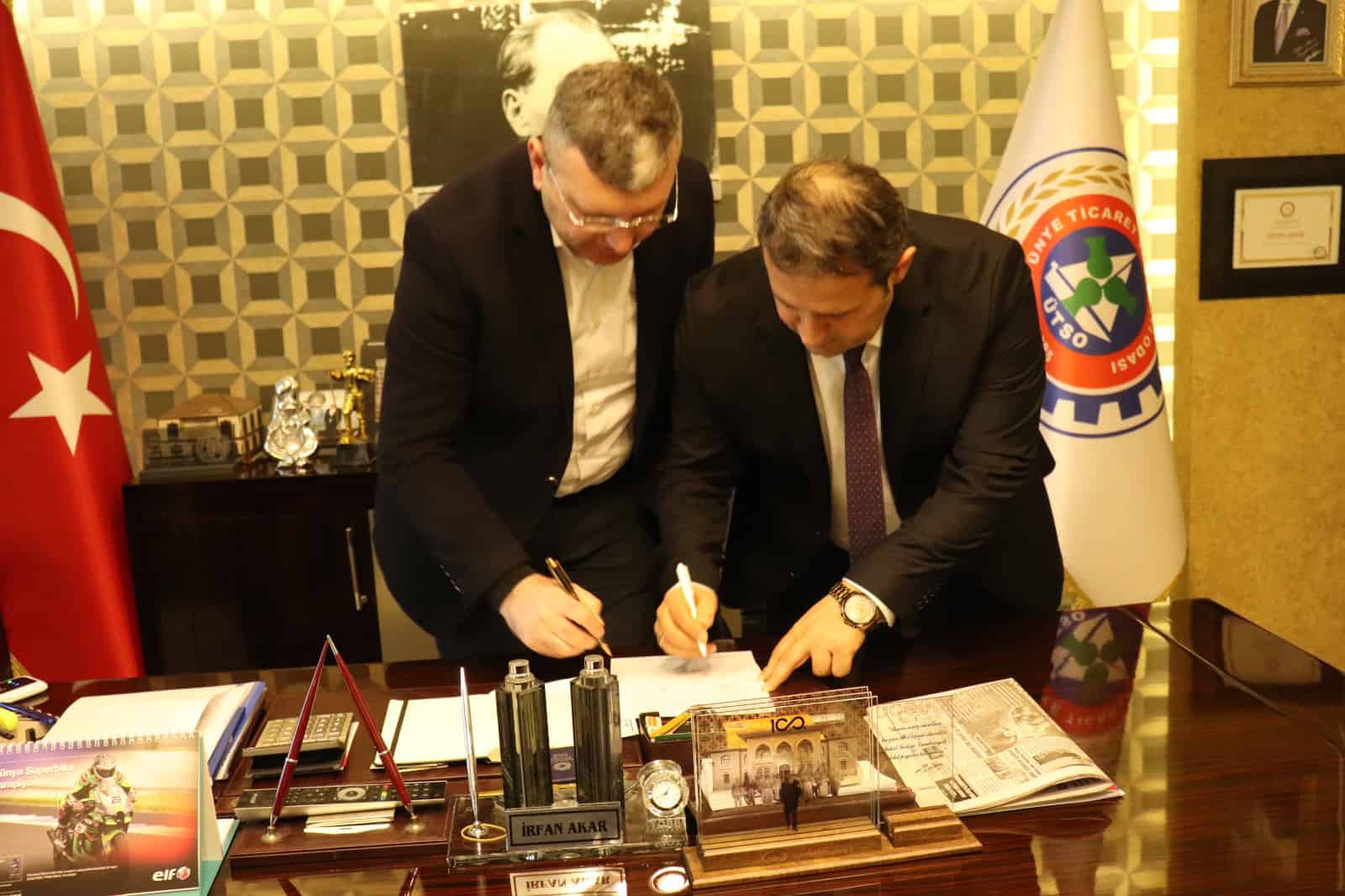 ÜTSO Üyelerini Sevindiren Kredi Protokolü İmzalandı