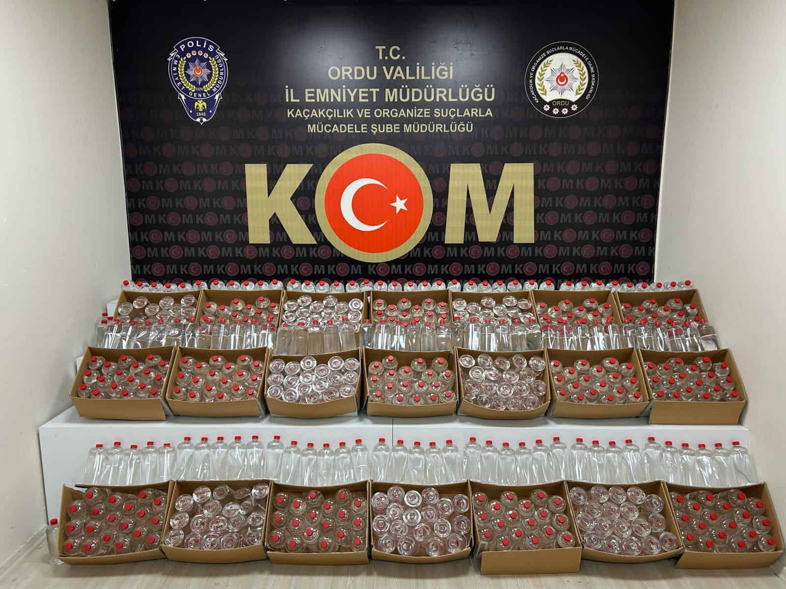 KARGO GÖNDERİSİNDE 630 LİTRE ETİL ALKOL YAKALANDI