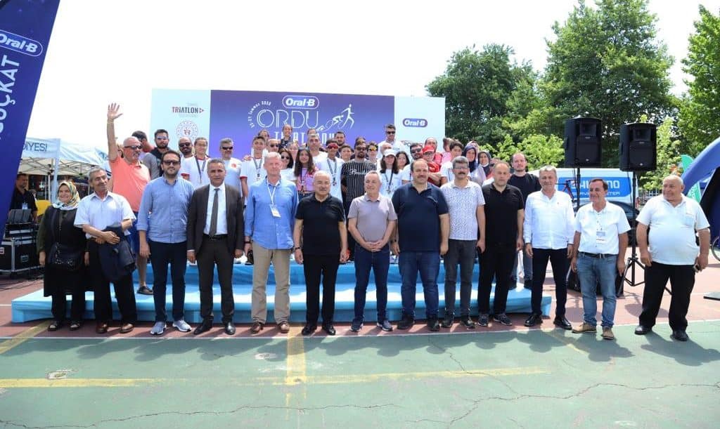TÜRKİYE TRİATLON KUPASI HEYECANI ORDU’DA YAŞANIYOR