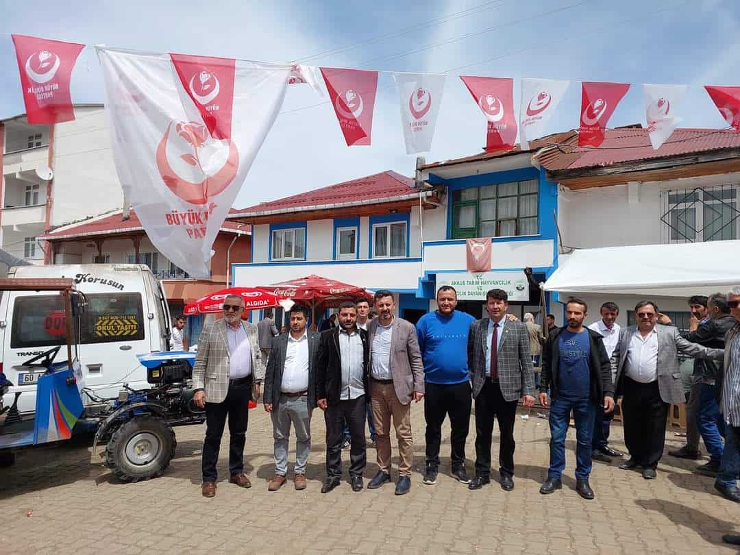 BBP ADAYLARINA DAVULLU KARŞILAMA