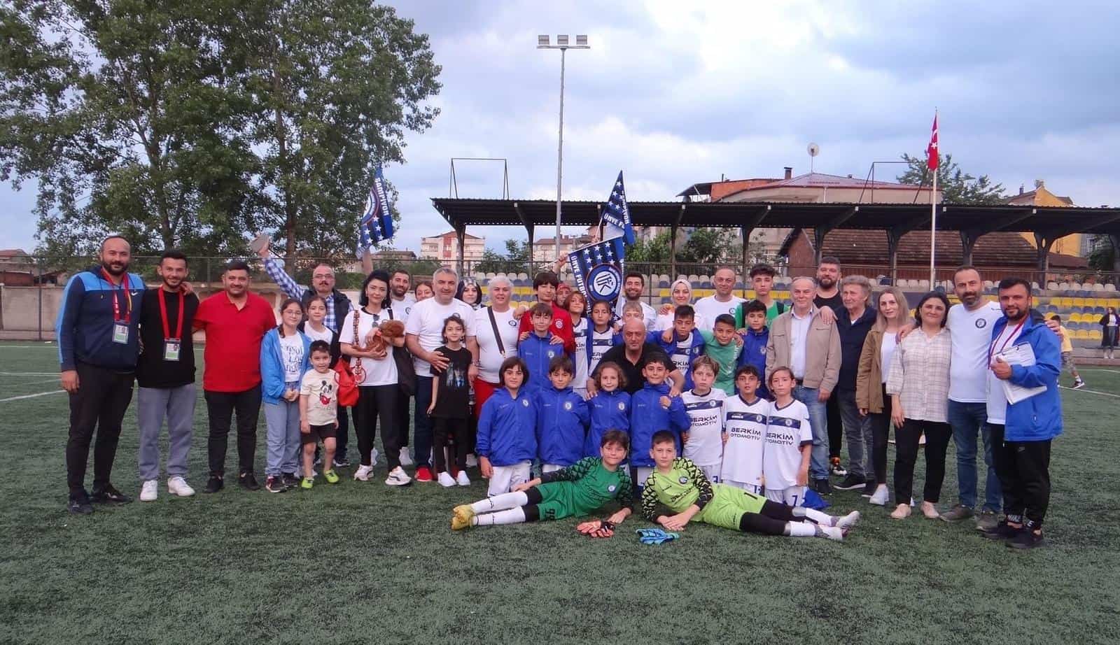 ÜNYE FUTBOL KULÜBÜ YARI FİNALDE!