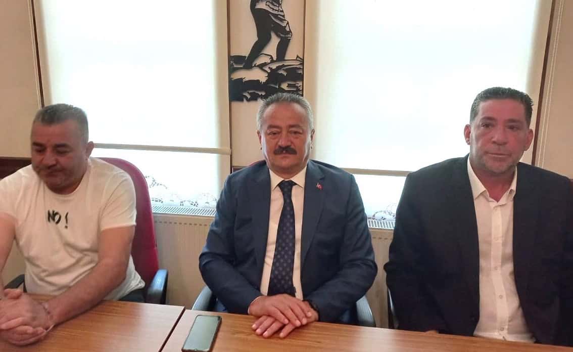 MEMLEKET PARTİSİ'NDE TOPLU İSTİFA!