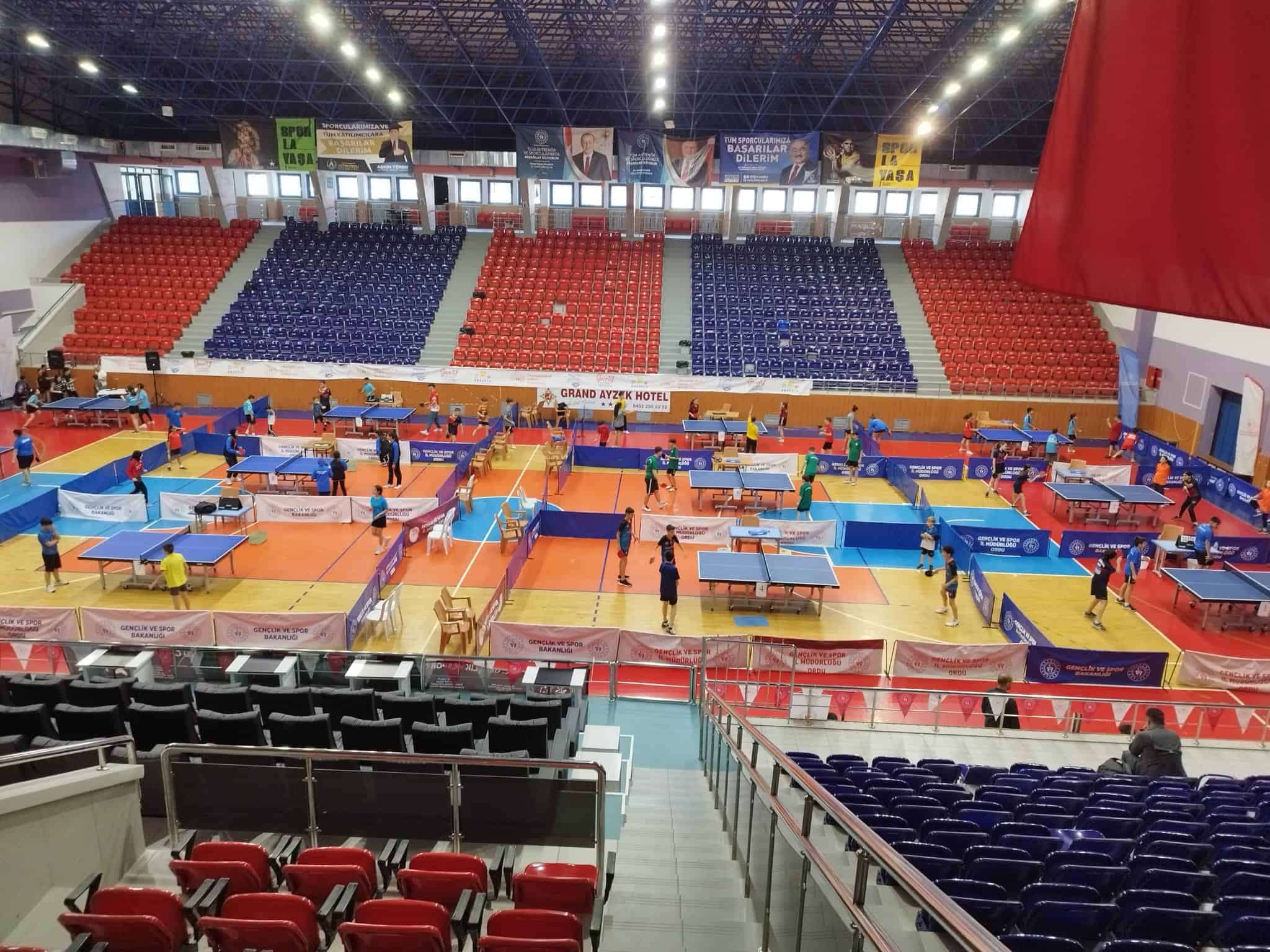 ORDU’DA YILDIZLAR MASA TENİSİ HEYECANI BAŞLADI